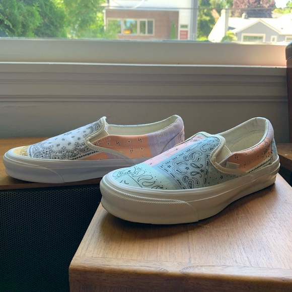 Vans x Kith Bandana Print pastel slip ons - Picture 2 of 7